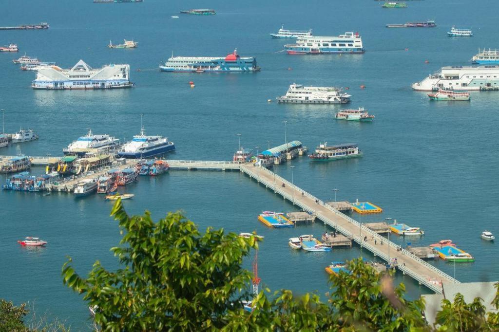 Eastiny Plaza Hotel Pattaya Exteriér fotografie