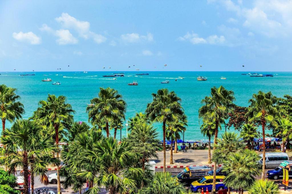 Eastiny Plaza Hotel Pattaya Exteriér fotografie