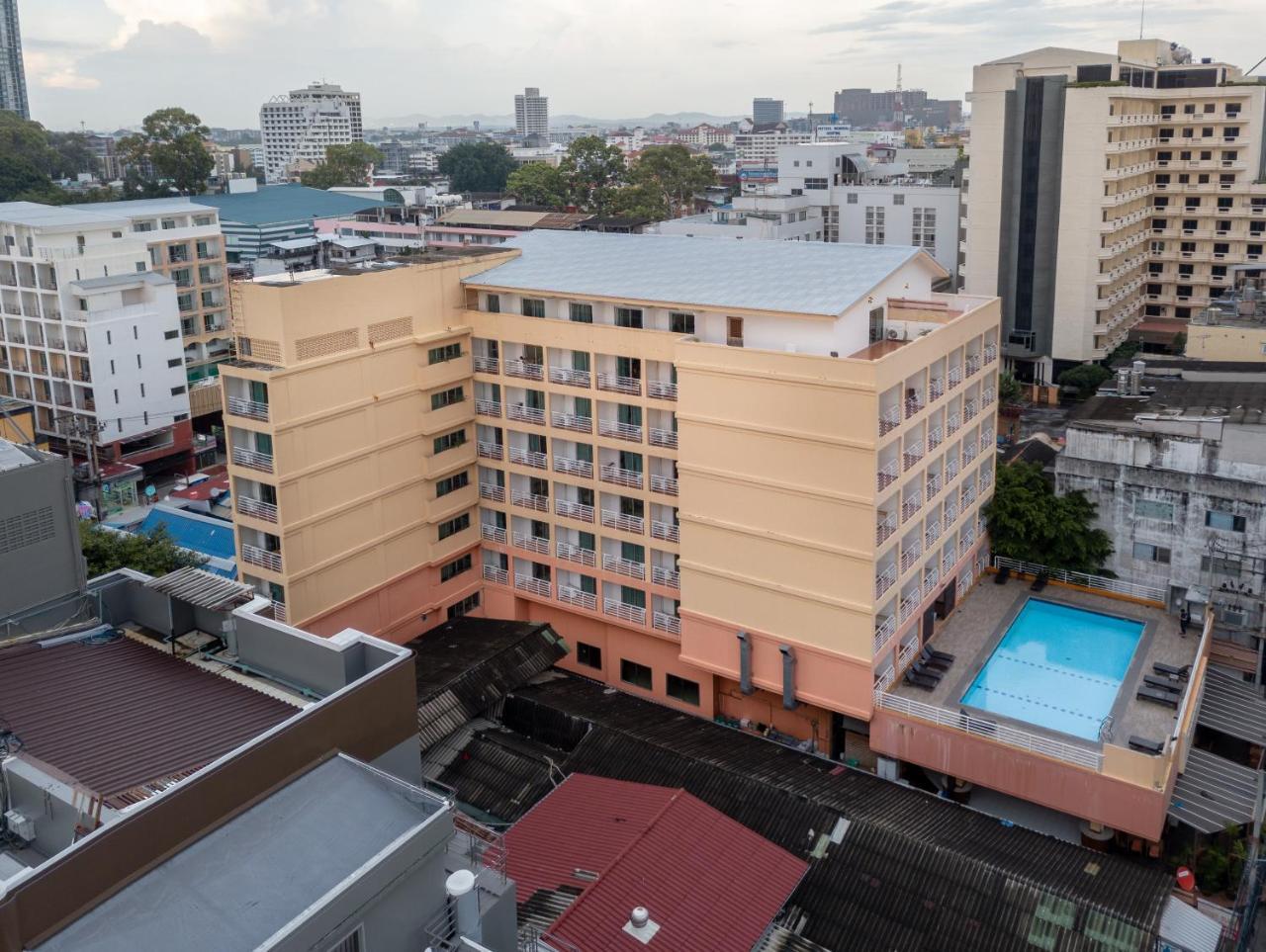 Eastiny Plaza Hotel Pattaya Exteriér fotografie